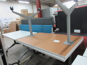 lot 290 image: ALLSTEEL, GRAY ROLLING WORK TABLES