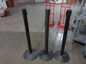 lot 396 image: BELTRAC CROWD CONTROL RETRACTABLE STANCIONS