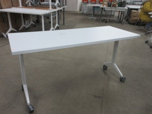 lot 275 image: ALLSTEEL ROLLING WORK TABLES