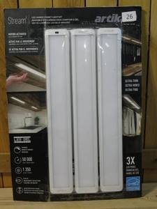 lot 51 image: Artika Stream LED Under Cabinet 3-Light Set