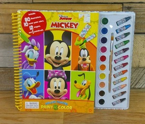 lot 79 image: Mickey Mouse Clubhouse Deluxe Paint And Color