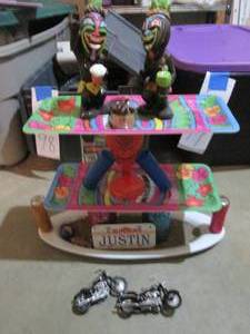 Heavy Tiki-Bar Trophy Style decor...