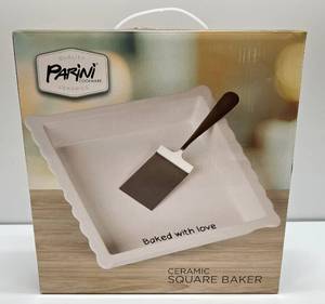 lot 37 image: Parini Cookware (Quality Ceramics) Ceramic Square Baker