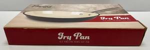 lot 57 image: Parini Cookware Fry Pan 10.5 Porcelain Enamel Cast Iron