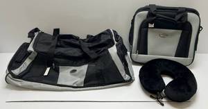 lot 85 image: Bella Rosso Canvas Travel Bags & Travel Pillow