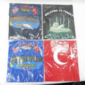 lot 18 image: Lot of 4 Vintage Souvenir T-Shirts Country of Turkey Taskopru Adana Size Medium