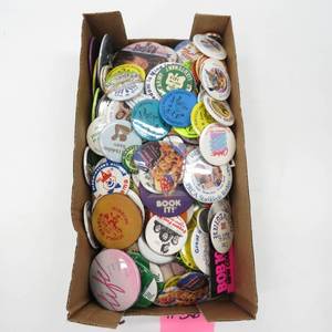 lot 36 image: Lot of Vintage Pinbacks, Variety, Ducks Unlimited, Advertising & More