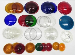 lot 43 image: Large Lot of Vintage Glass Lens Kopp Glass, Corning, Pyrex & More