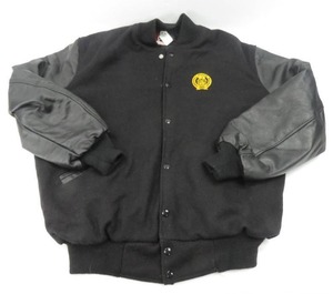 lot 7 image: Vintage Mens JBS Apparel Canadian Pacific Railway XL Wool Jacket