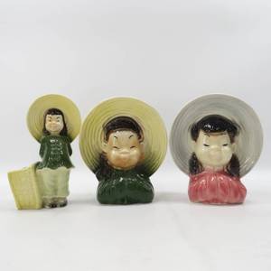 lot 67 image: Vintage 3pc Royal Copley Ceramic Asian Wall Pocket Planters