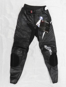 lot 106 image: New Ladies Teknic Venom Black Leather Riding Pants Size 8 Black