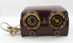lot 153 image: Vintage Crosley Model-D-25 #165328 Tube Radio