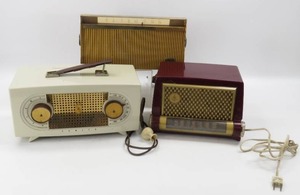 lot 154 image: Group of 3 Vintage Tube Radios Zenith, RCA Victor, Emerson
