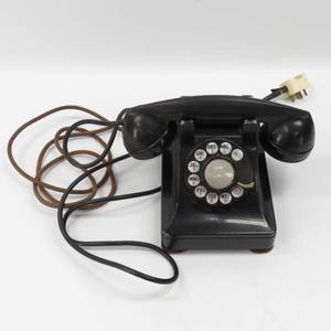 lot 258 image: Vintage Black Western Electric Rotary Tabletop Phone