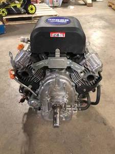 lot 23 image: DUROMAX 999cc 1-716 in. Gasoline Multi-Purpose Horizontal Key Shaft Electric Start V-Twin Portable Engine 50-State Customer Returns See Pictures