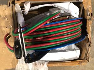 lot 43 image: Cyclone Pneumatic 100 ft. Professional Dual-Hose Welding Reel  Customer Returns See Pictures
