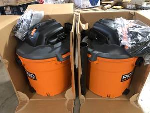 lot 44 image: Lot of 2 Ridgid 16 Gallon WetDry Shop vacs Customer Returns See Pictures