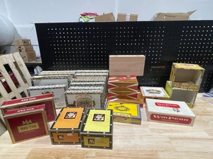 lot 28 image: Large Assortment of Vintage Cigar Boxes