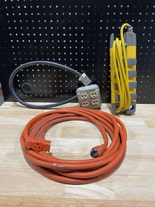 lot 83 image: Extension Cords, Power Strip