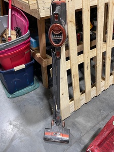lot 86 image: Shark Rocket Vacuum