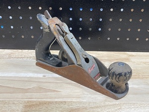 lot 114 image: Stanley Handyman Wood Plane