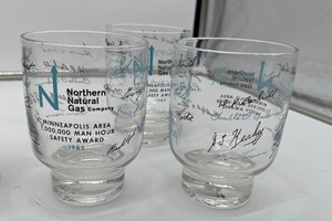 lot 9 image: Vintage 1965 Northern Natural Gas Cocktail Glasses, Redwing Coffee Mug