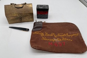 lot 23 image: Fidelity Bank and Trust Co. Minneapolis MN M-697 Bank Bag with Lock and Key
