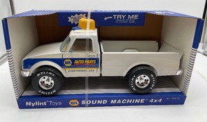 lot 48 image: NAPA Sound Machine 4 X 4 No. 4412-N New in Box