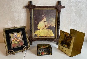 lot 94 image: Eastlake Wood Frame Print Age of Innocence Lot misc.
