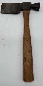 lot 121 image: Vintage Hibbard Spencer Bartlett & Co. OVB (Our Very Best) Axe
