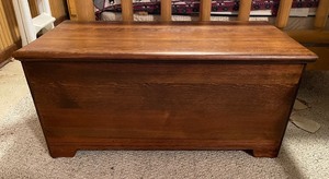 lot 129 image: Handmade Wooden Blanket TrunkChest