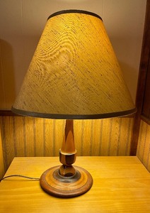 lot 243 image: Small Nightstand Table Lamp Wood