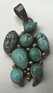 lot 305 image: 925 Sterling Silver Turquoise Pendant