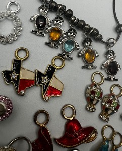 lot 210 image: Lot of miscellaneous charms and earring charms