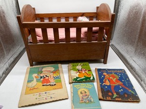 lot 290 image: Vintage Doll Cradle and Childrens Books