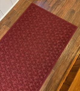lot 119 image: Decorative Area Rug
