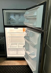 lot 123 image: Stainless Steel Frigidaire Refrigerator