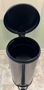 lot 146 image: Stainless Steel Trash Can