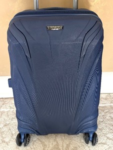 lot 166 image: Samsonite Rolling Suitcase