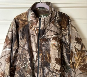 lot 181 image: Field & Stream Coat  Jacket with No Scent Technology