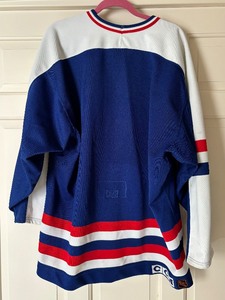 lot 183 image: Team USA Jersey