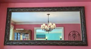 lot 5 image: Large Ornate Wood Wall Mirror