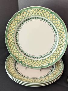 lot 14 image: Villeroy and Boch French Garden Dish Sets
