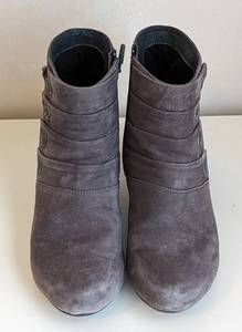 lot 210 image: Dansko Grey Suede Booties