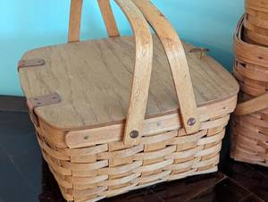 lot 225 image: Three Longaberger Woven Baskets