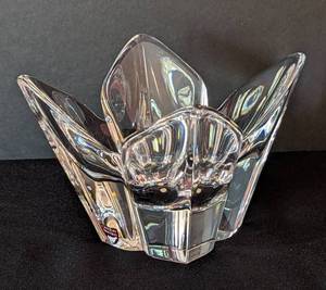 lot 241 image: Small Orrefors Crystal Lotus Bowl
