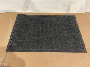 lot 176 image: Black Welcome Mat