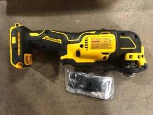 DEWALT ATOMIC 20V MAX Cordless Brushless Oscillating Multi Tool (Tool Only)  Customer Returns See Pictures