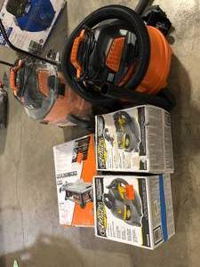Lot of Assorted Shop Vacs Various Models and Conditions Customer Returns See Pictures