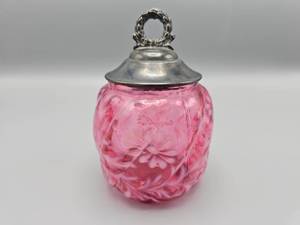 lot 41 image: Fenton Cranberry Daisy and Fern Jelly Jar With Laurel Wreath Pewter Lid